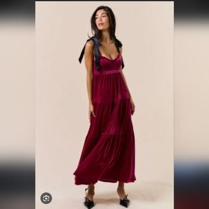 NWT Lalavon Elegant Burgundy Maxi Dress_Large